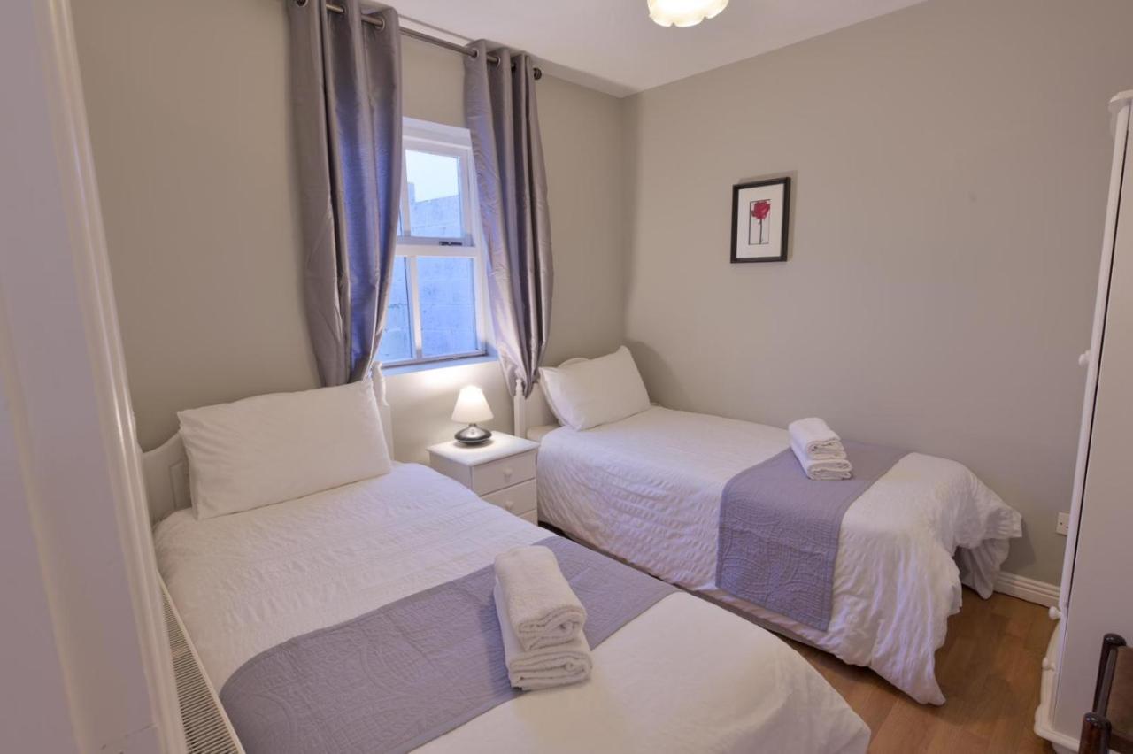 Ocean Breeze Apartment Лехинч Экстерьер фото