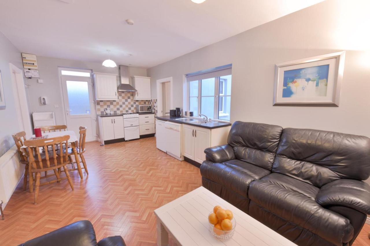 Ocean Breeze Apartment Лехинч Экстерьер фото